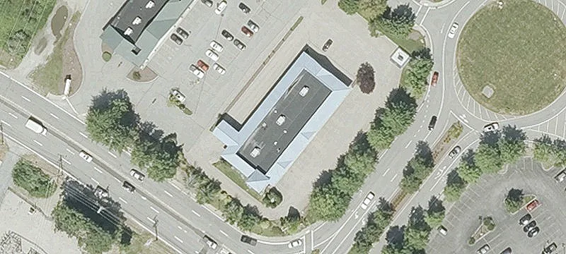 Endcap Retail/Office Space