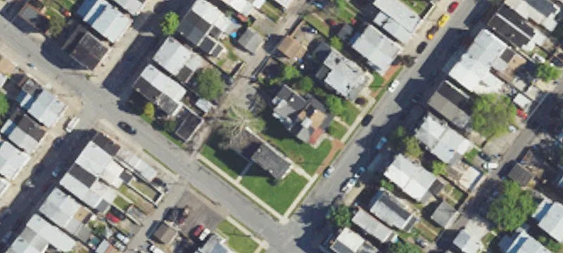 Updated Triplex With Separate Utilities