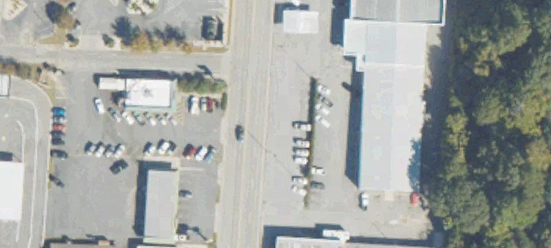 Office Building With Expansion Capacity