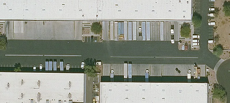 Warehouse with Dual Loading