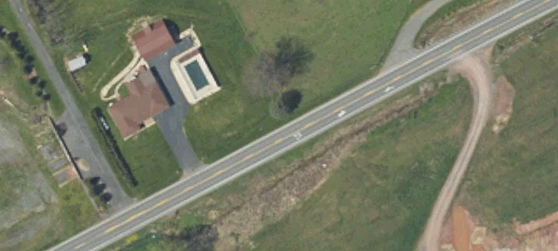 Commercial Farm with Improvements