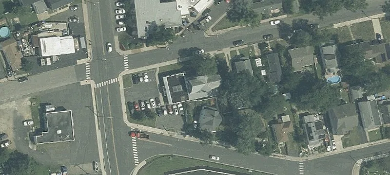 Specialty Commercial Building