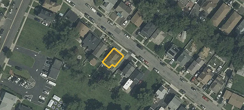 Two-Unit Duplex With Detached Garage