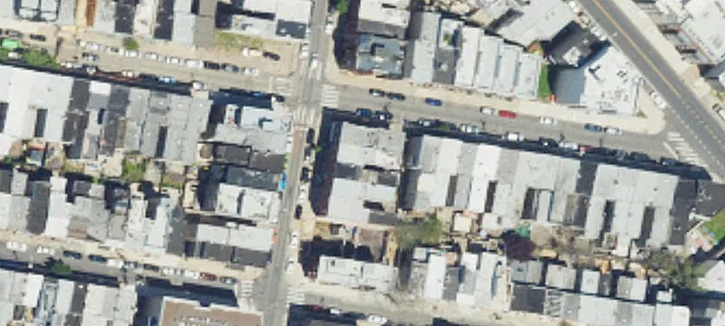 6-Unit Apartment Building