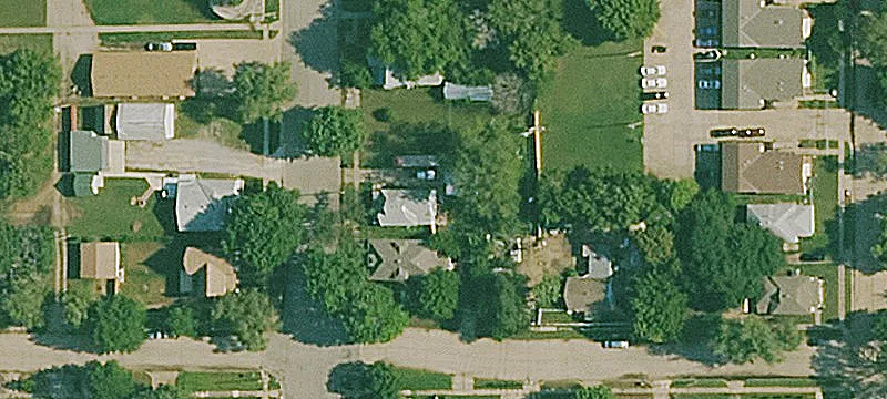 Flex Space With Secured Yard