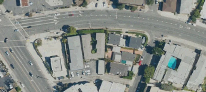 8-Unit Apartment Building