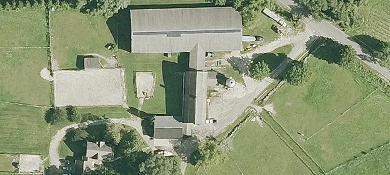 Equestrian Farm with Indoor Arena