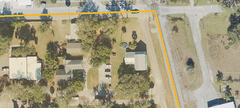 Quadplex with New Roof and Septic
