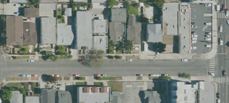 Quadplex With Main Residence