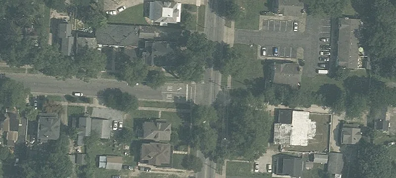 10-Unit Apartment Building