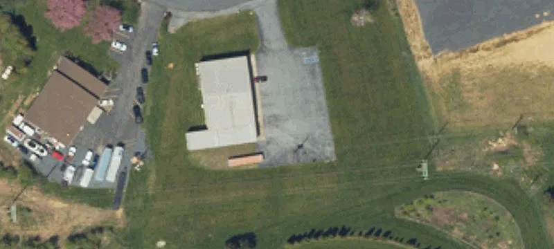 Industrial Flex Space with Overhead Door