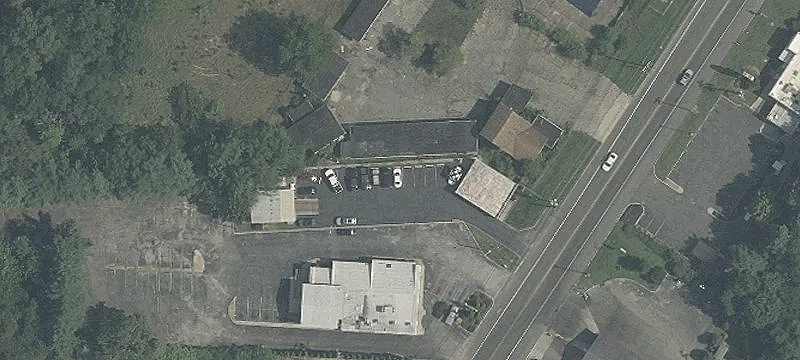 Single-Tenant Land Parcel