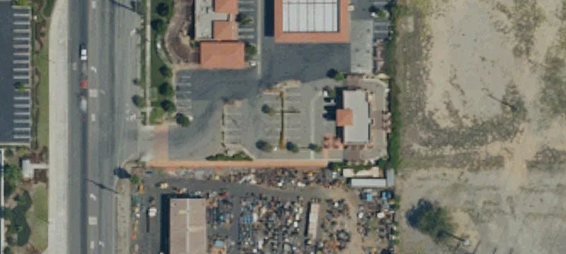 Vacant Drive-Through Restaurant Building