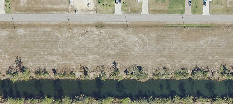 2208 NE 33rd Ln, Cape Coral, FL 33909