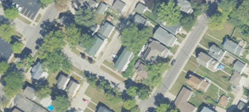 Triplex with Private Parking