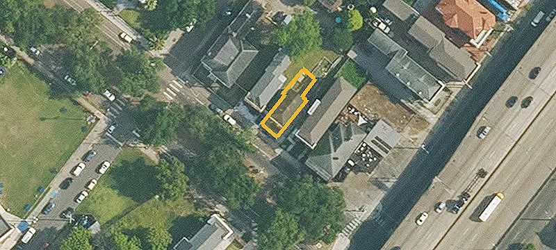 Historic Triplex with Balcony