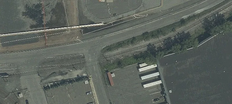 Warehouse With Outdoor Yard