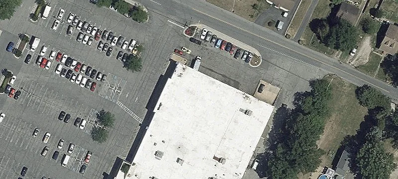 Strip Mall with Main Entrance