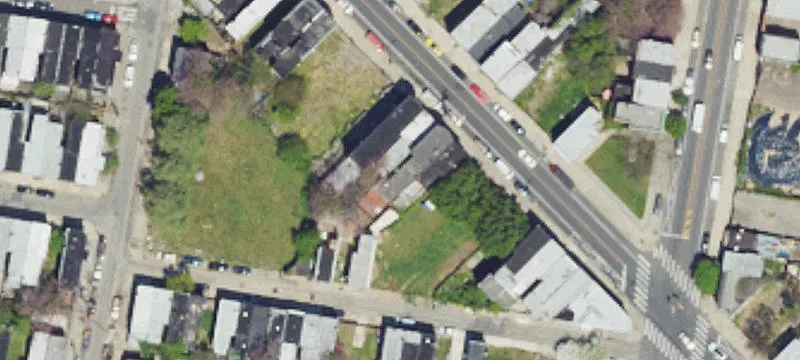 Updated Duplex with Fenced Yard