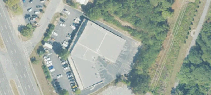 Anchored Shopping Center