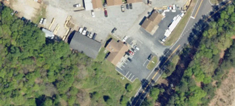 Flex Building with Yard