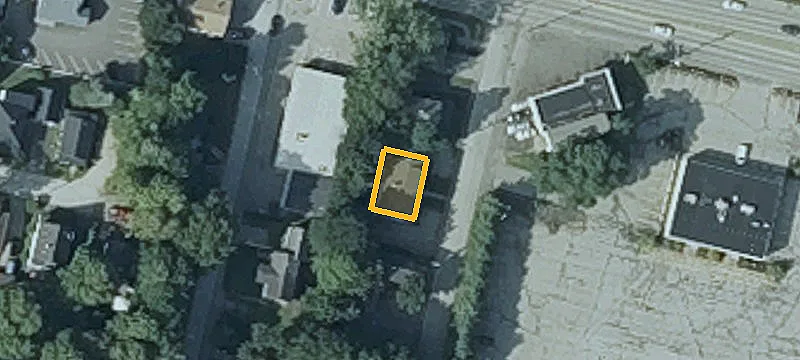 7-Unit Apartment Building