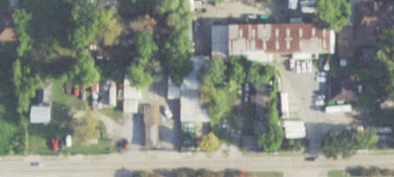 Freestanding Flex Space with Crane