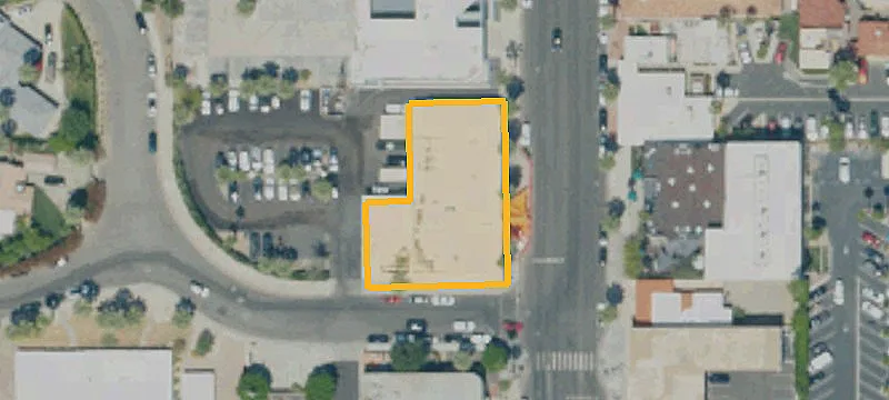 Established Restaurant With Parking