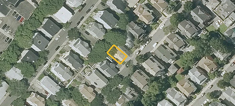 Two-Family Duplex with Backyard