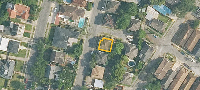 Duplex With Fenced Yard