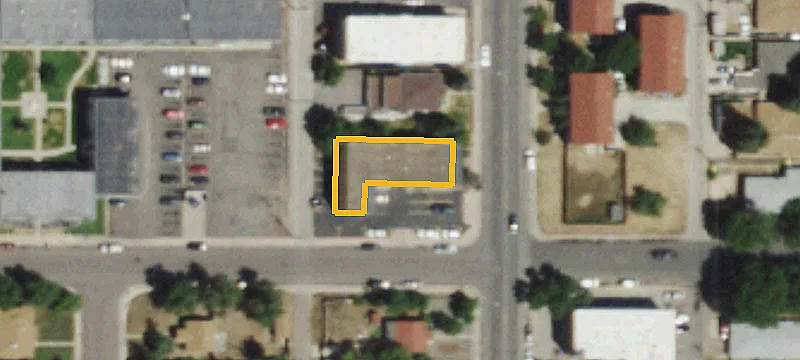 20-Unit Apartment Building