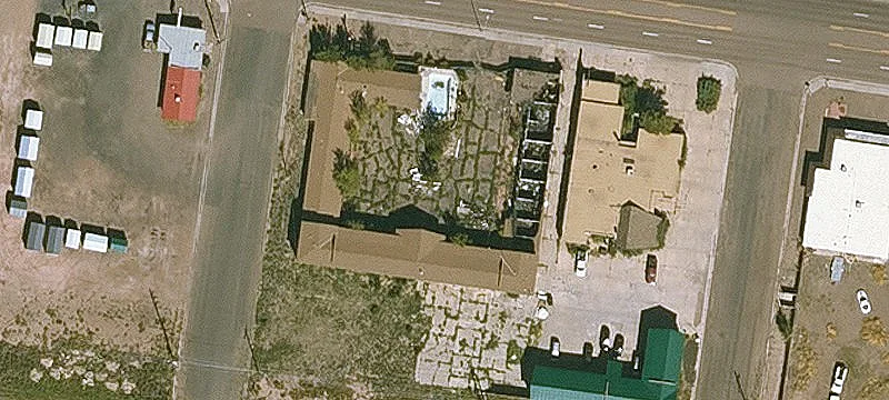 Corner-Lot Restaurant Building