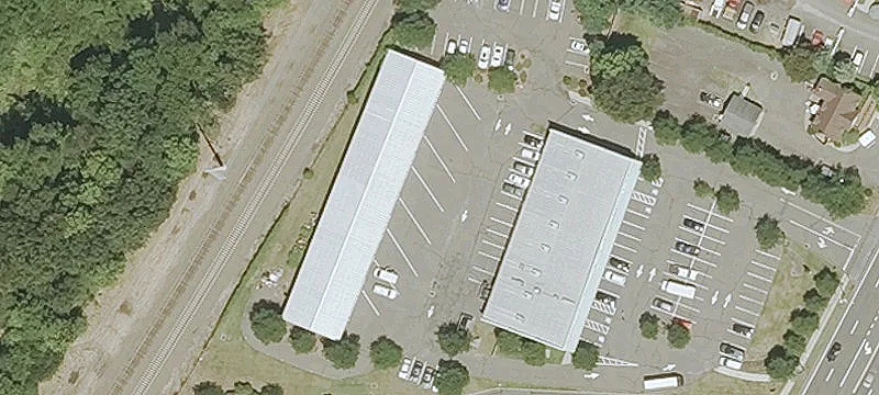 Updated Open-Plan Retail Space
