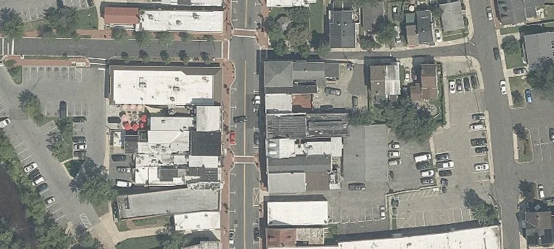 Mixed-Use Property with Apartment