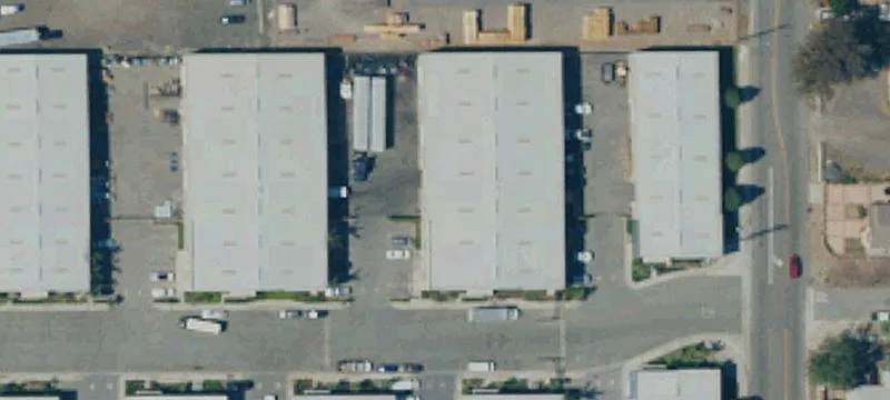 Flex Space With Gated Yard