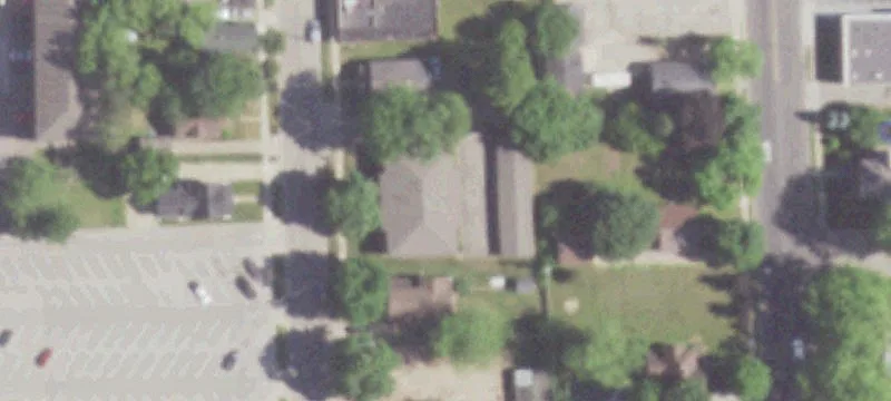 Commercial Land With Detached Garage