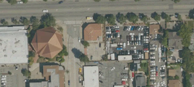 Corner Shopping Center