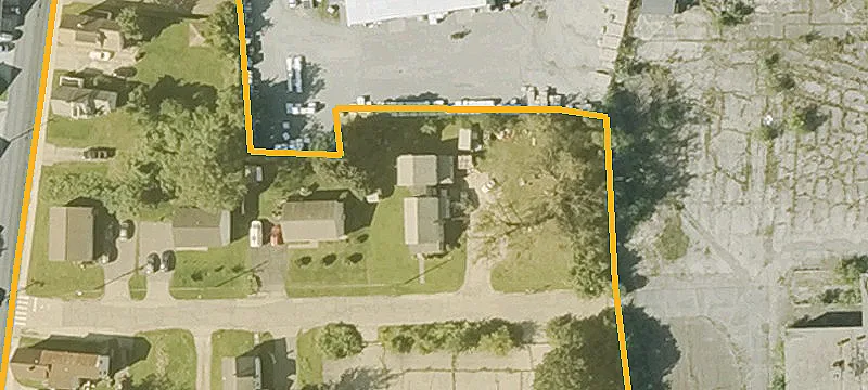 Renovated Duplex with Separate Utilities