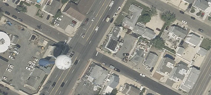 Mixed-Use Restaurant Property