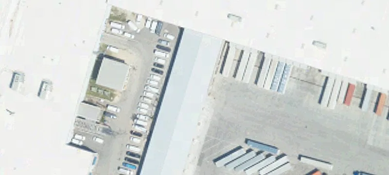 Distribution Center with High-Capacity Loading
