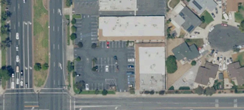 Retail Suite Near Freeway Access