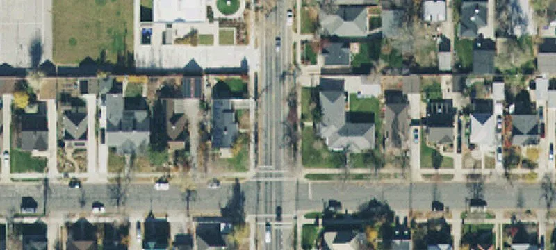 Flex Industrial Building with Secured Yard