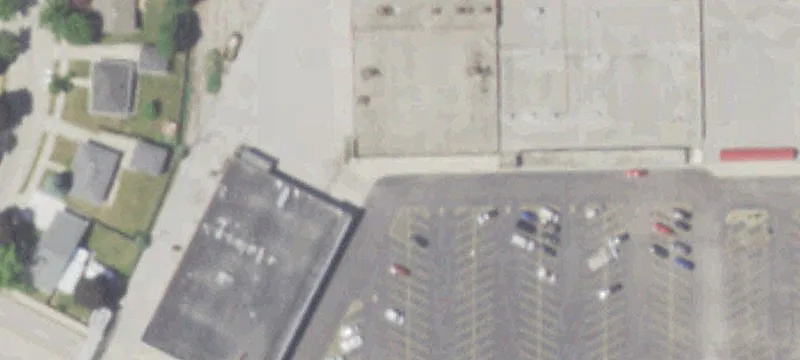 Multi-Tenant Shopping Center