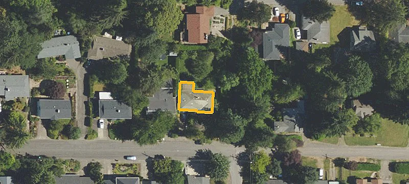 Vacant Duplex with ADU