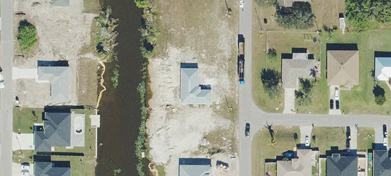 Fenced Restaurant Property