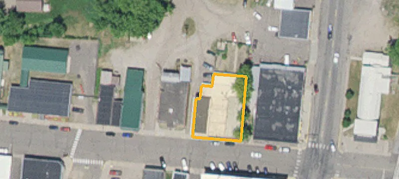 Level Commercial Corner Lot