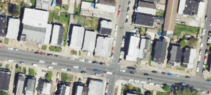 Mixed-Use Property with Apartment