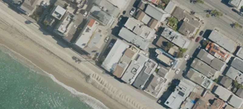 Oceanfront Duplex with Elevator