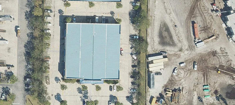 Industrial Flex Space with Roll-Up Door