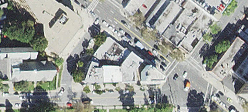Conventional Restaurant Building